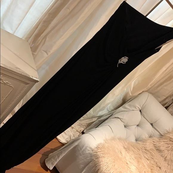 Gown - Picture 5 of 5